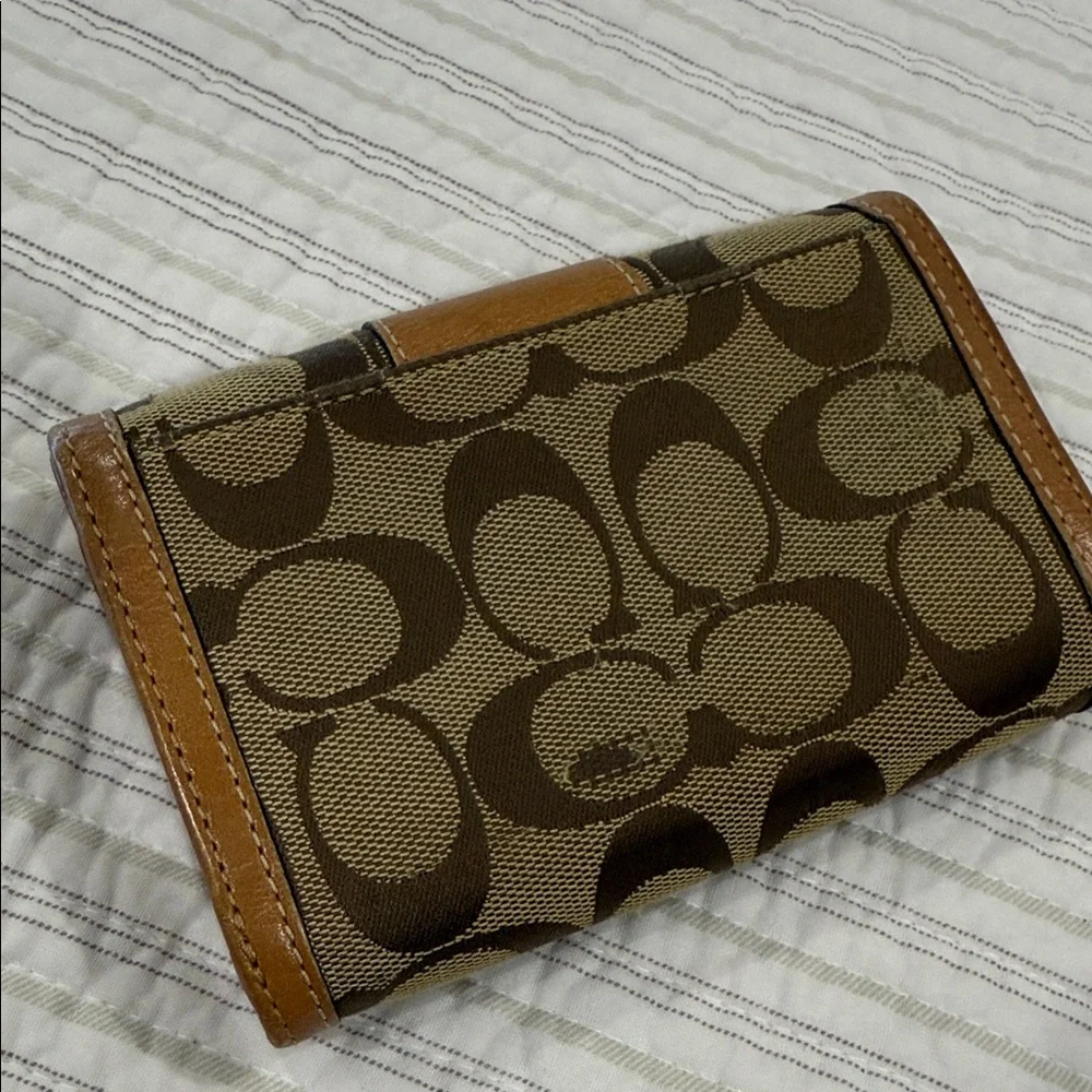 Coach Signature Canvas Wallet in Brown and Tan - Picture 5 of 11